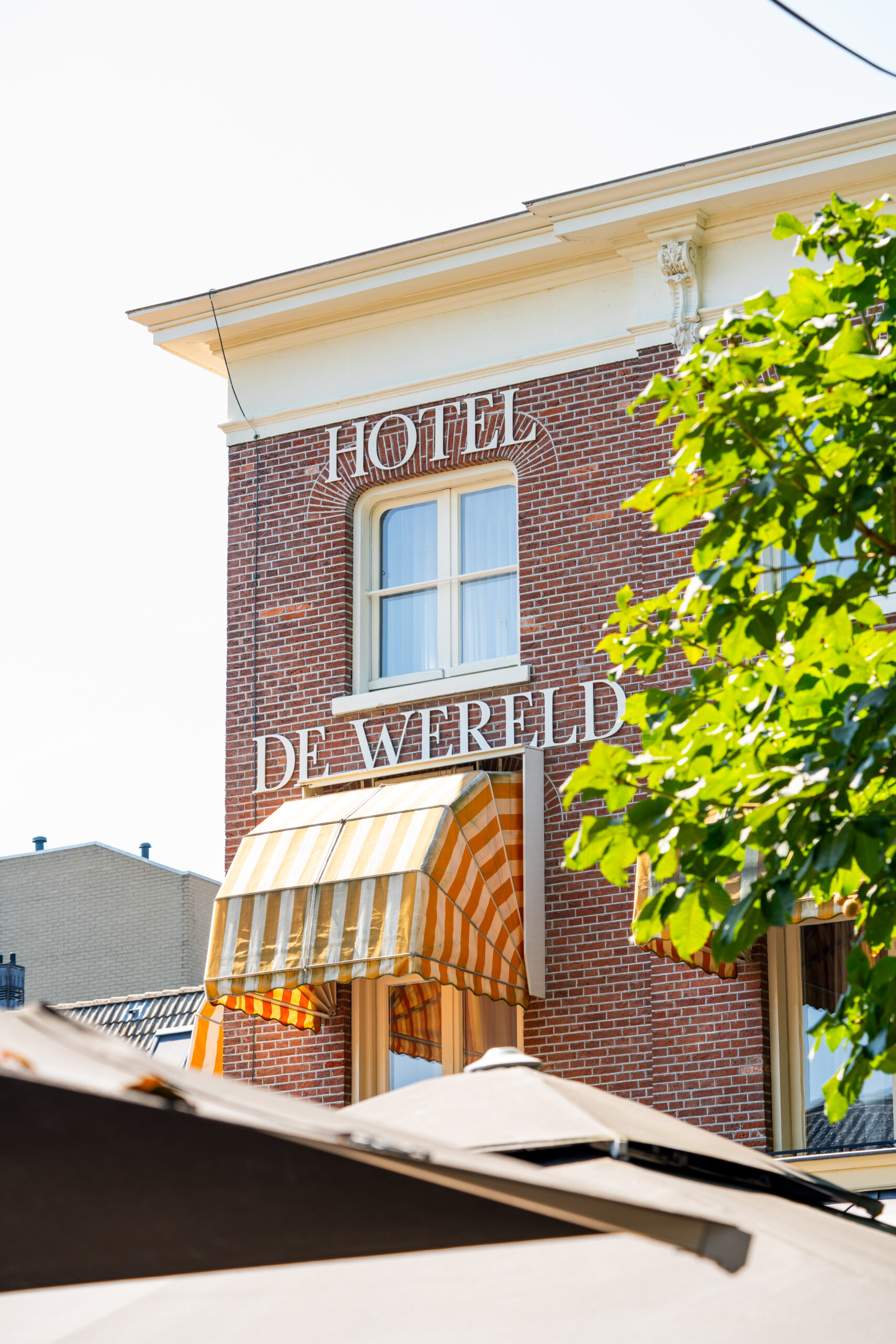 Musical 40-45 Diner & Overnachting in Hotel de Wereld