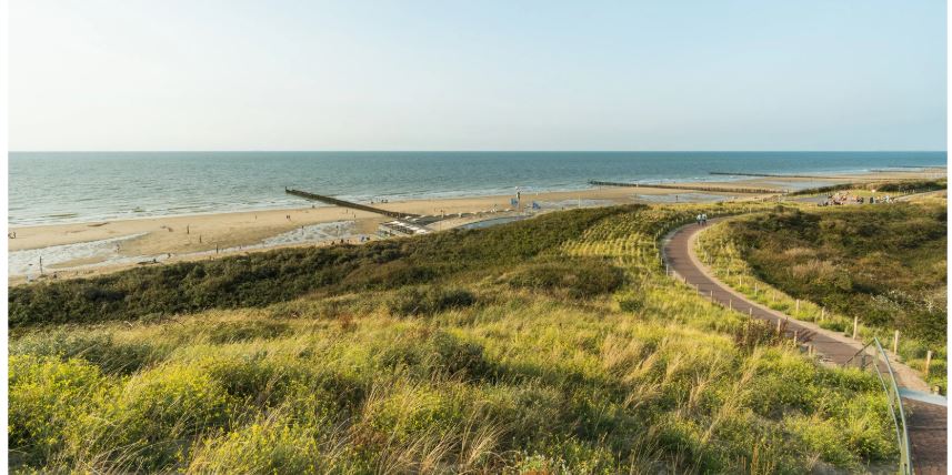 strand domburg